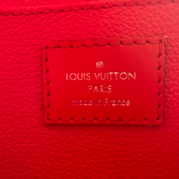 SOLD Louis Vuitton Pochette Cosmetique EPI Leather Red - Picture 10 of 13